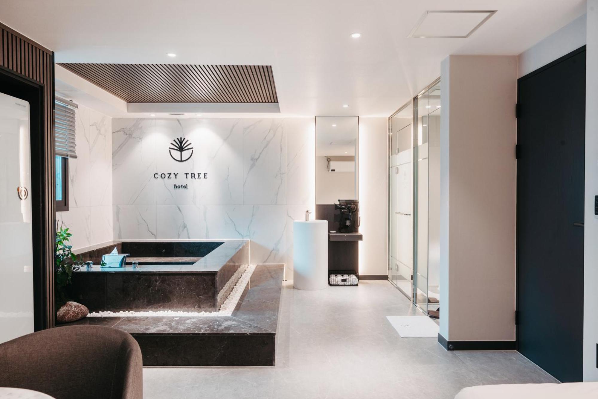 Cozy Tree Hotel Seomyeon Busan Phòng bức ảnh