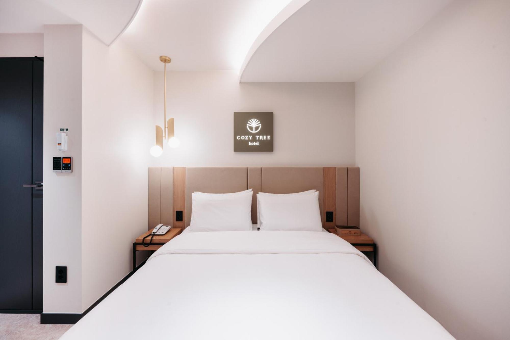Cozy Tree Hotel Seomyeon Busan Phòng bức ảnh