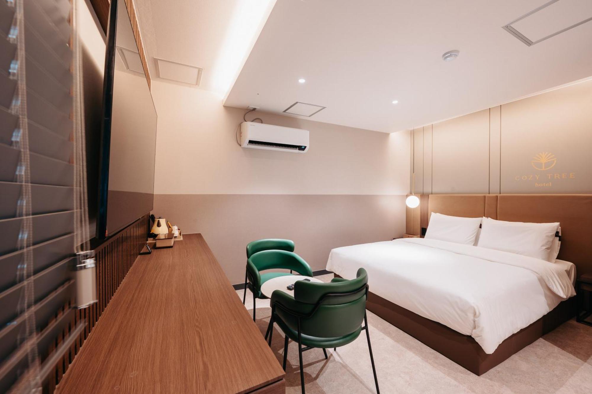Cozy Tree Hotel Seomyeon Busan Phòng bức ảnh